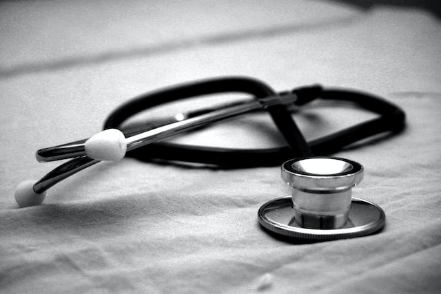 Online exams vs in person in med school - how they compare